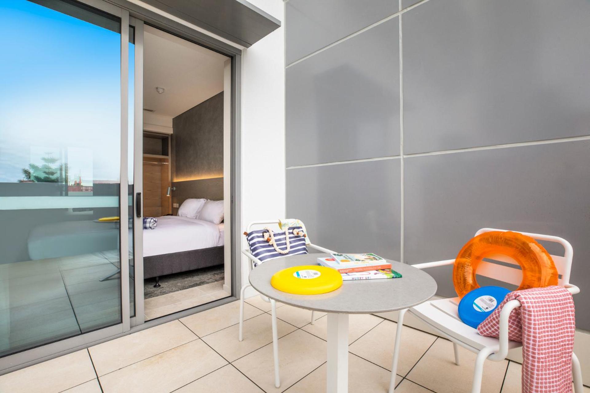 Holiday Inn Express & Suites Sunshine Coast, An Ihg Hotel Maroochydore Exterior foto